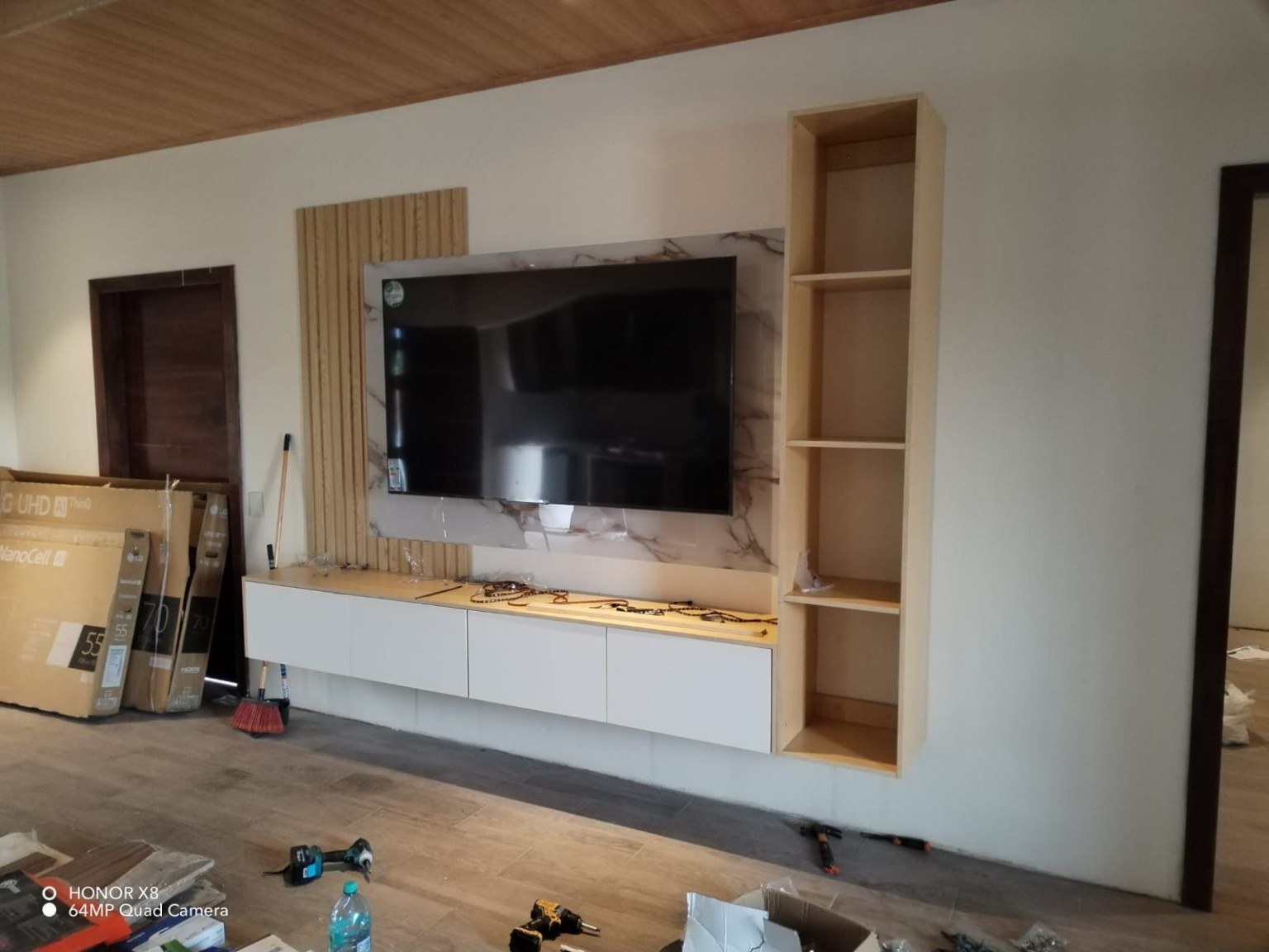 Cocina a medida con encimera de cuarzo